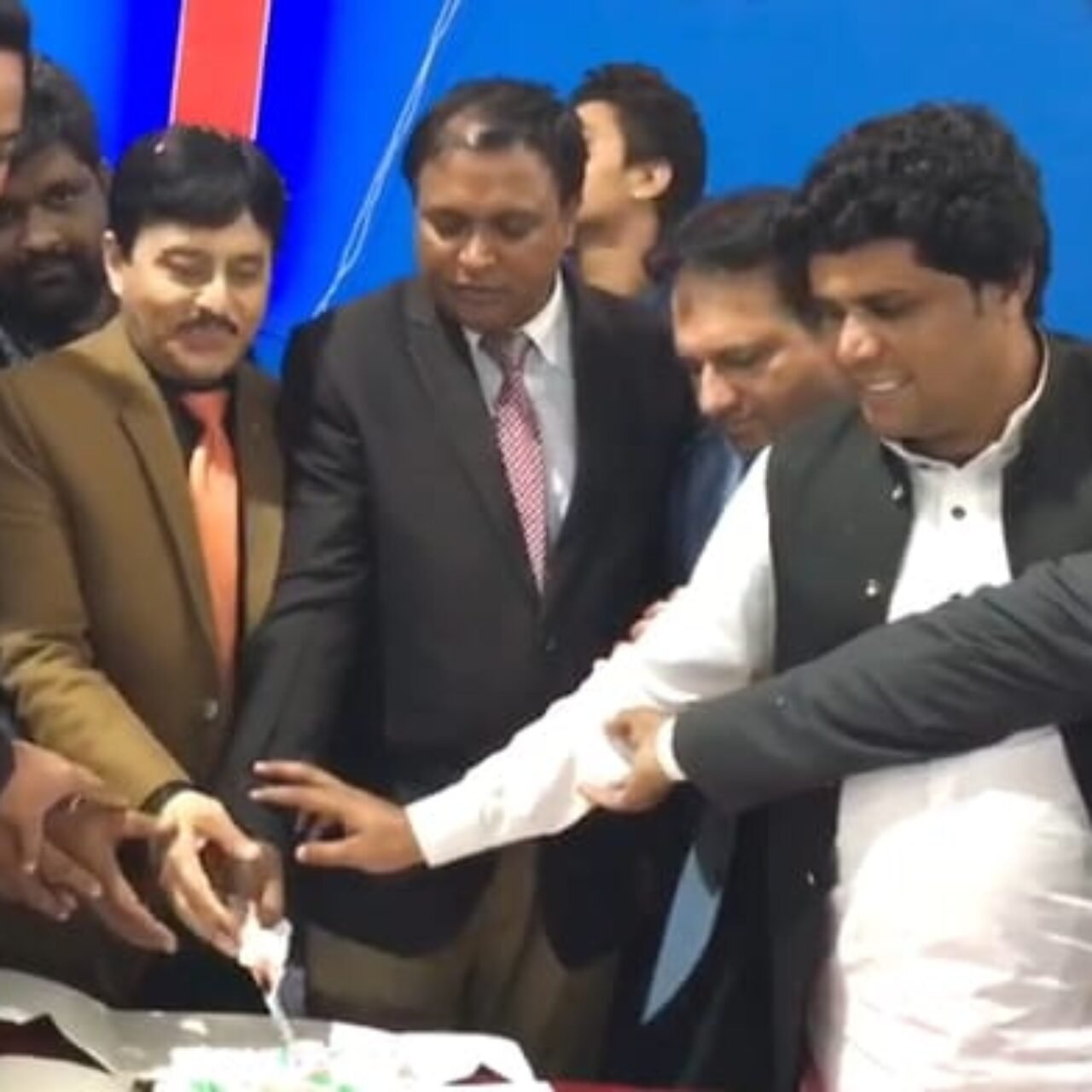 Merry Christmas to the Christian community