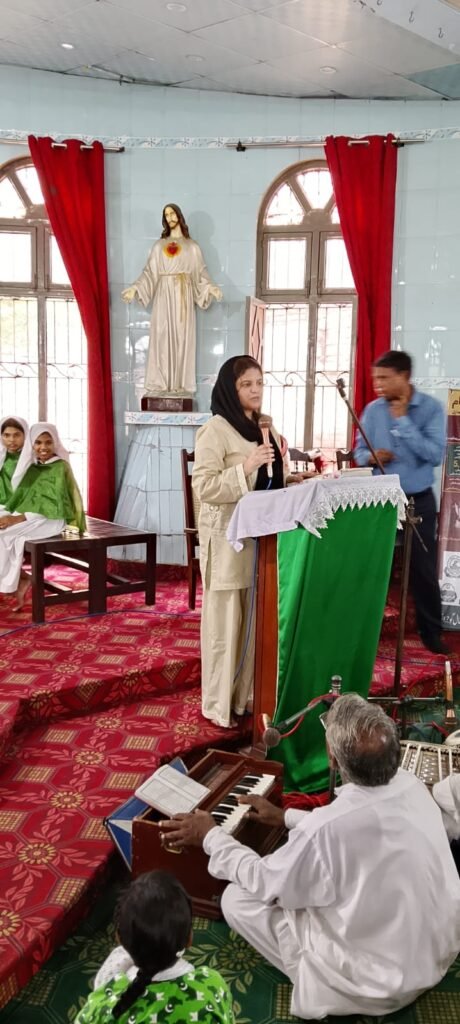 Mrs. Sumara addressing at Saint Mark’s Parish, Gujranwala