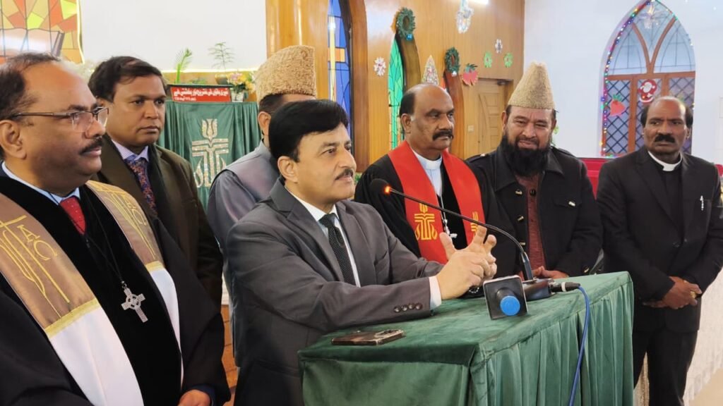 Syed Naveed Haider Sherazi, Commissioner addressed the participants