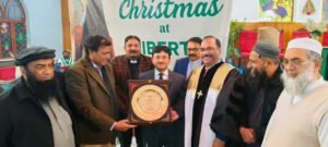 Shahzad Lawrence receives Appreciation Shield