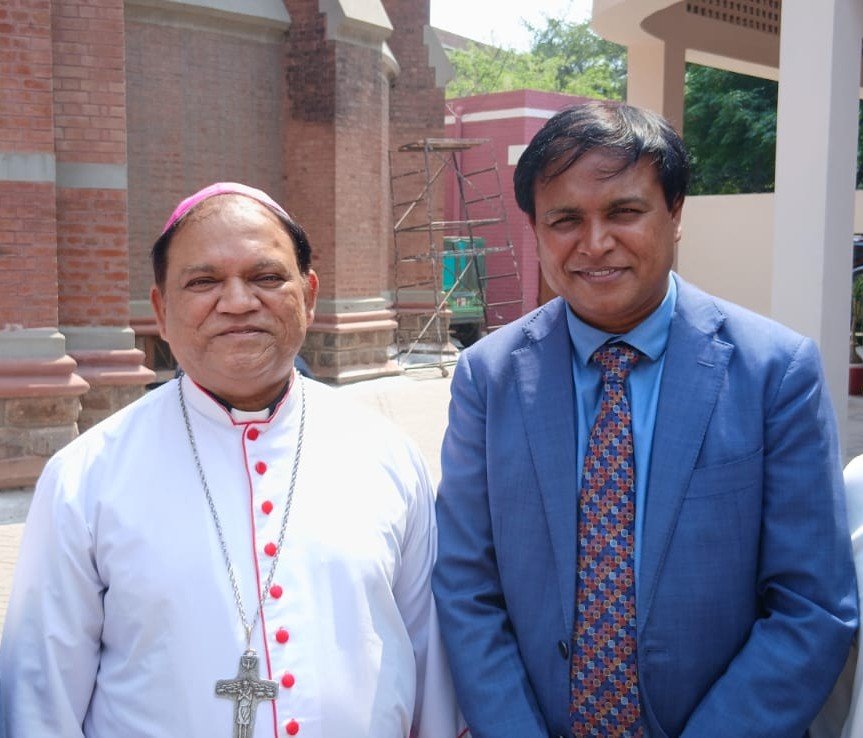A picture with Bishop Samson Shukardin OFM