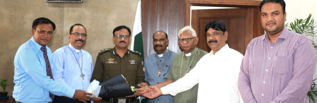 Christian community thanked the Police Officials Christian community thanked the Police Officials